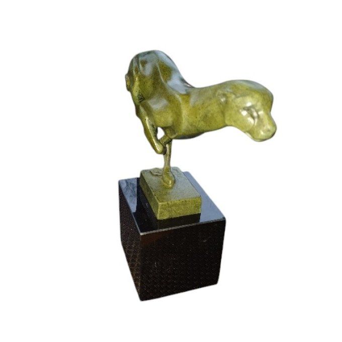 BA11.Bronze sur marbre d'un Guépard