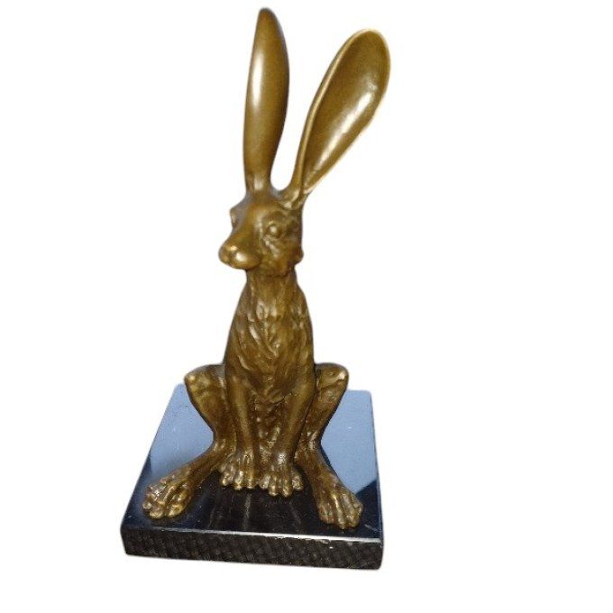 BA07. Bronze sur marbre d'un lapin