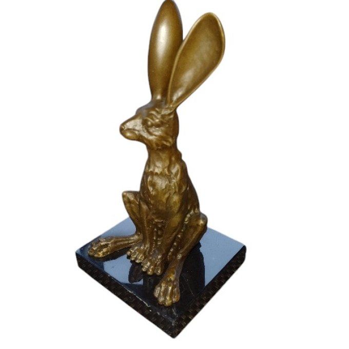 BA07. Bronze sur marbre d'un lapin