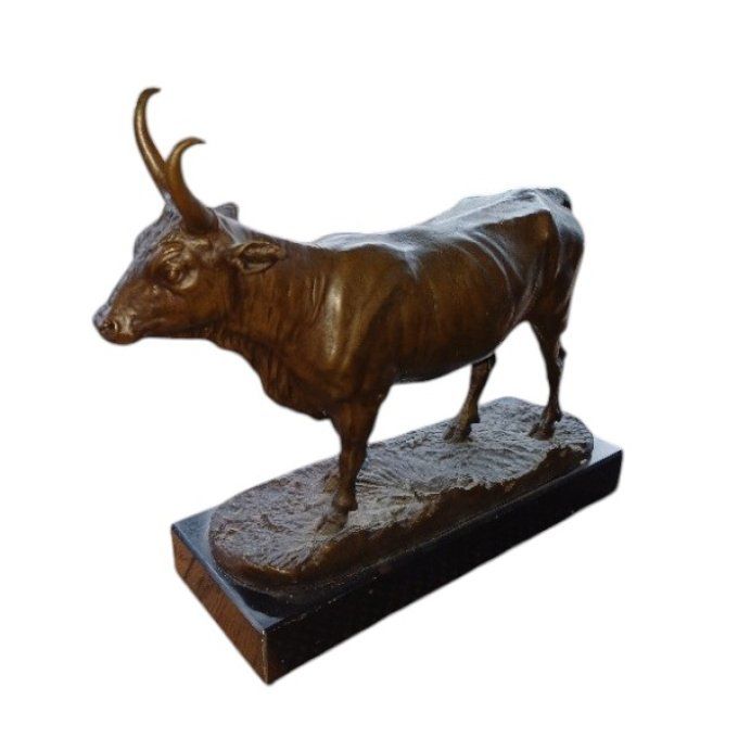 BA22.Bronze sur marbre d'un Taureau