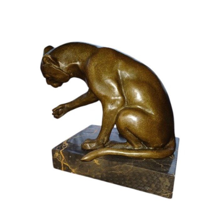 BA26.Bronze sur marbre d'un chat
