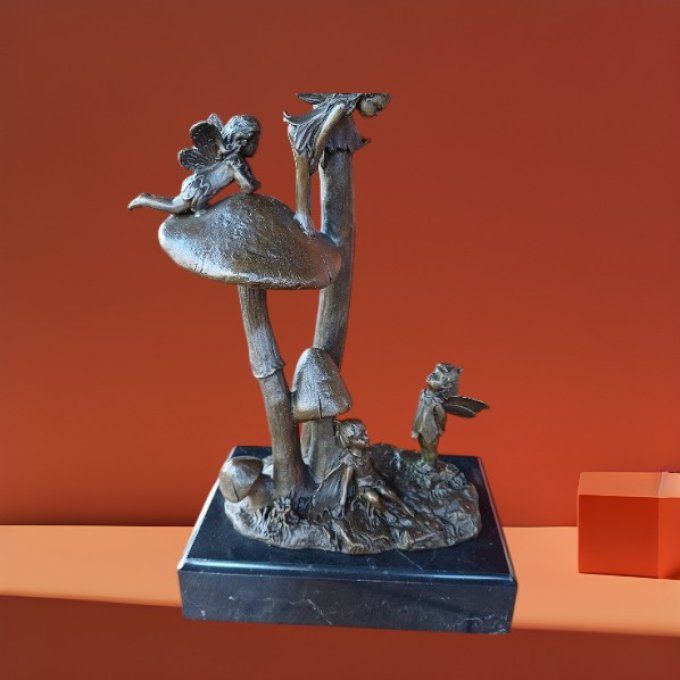 BD27.Bronze sur marbre "Fées et Champignons"
