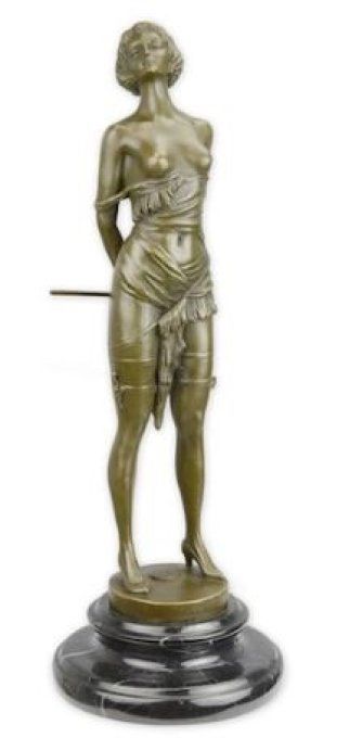 BE12.Bronze sur marbre" La maitresse"