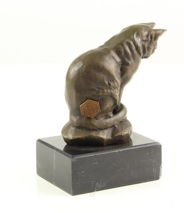 BA28.Bronze sur marbre d'un Chat