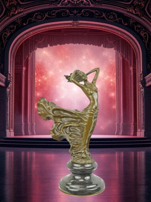 BD40. Bronze sur marbre d'une danseuse dans le vent