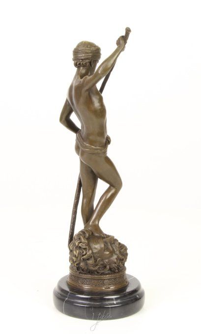 BD15. Bronze sur marbre David et Goliath