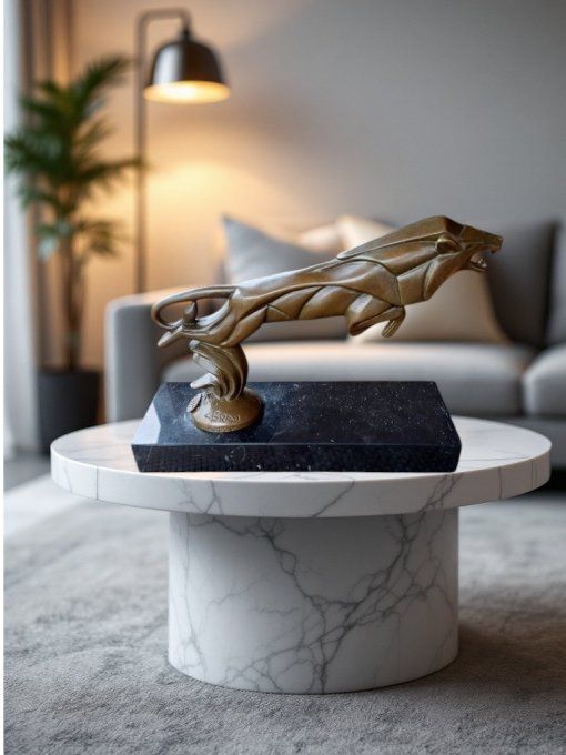 BAD02.Bronze sur marbre lion mascotte