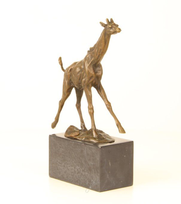 BA14.Bronze sur marbre d'une girafe