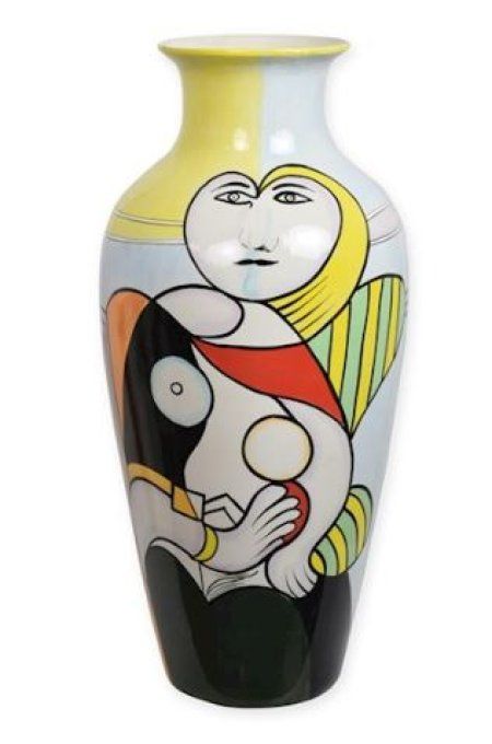 BROC03.  Beau Vase style Picasso