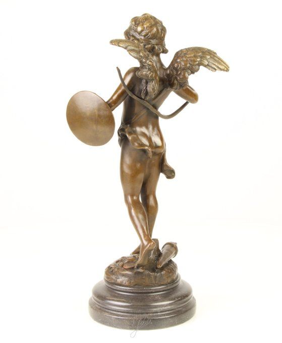 BD16.Bronze sur marbre Angelot avec bouclier