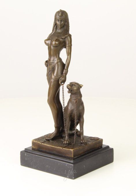 BD24.Bronze sur marbre "Cléopâtre et son jaguar