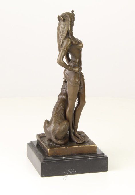 BD24.Bronze sur marbre "Cléopâtre et son jaguar