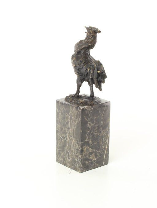 BA35. Bronze sur marbre d'un Cop qui chante