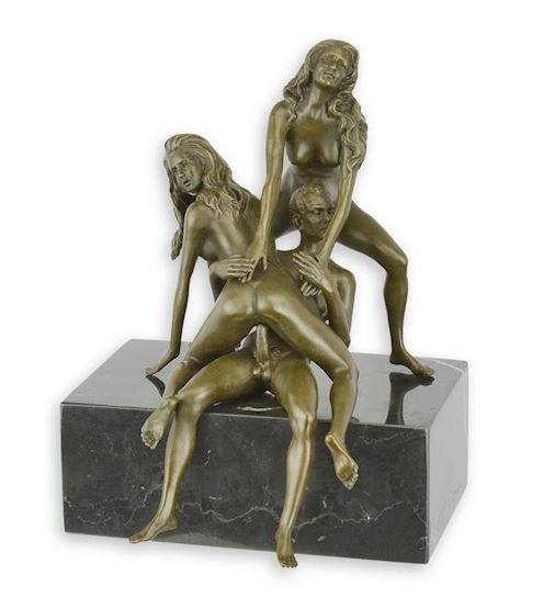 BE04. Troupe érotique